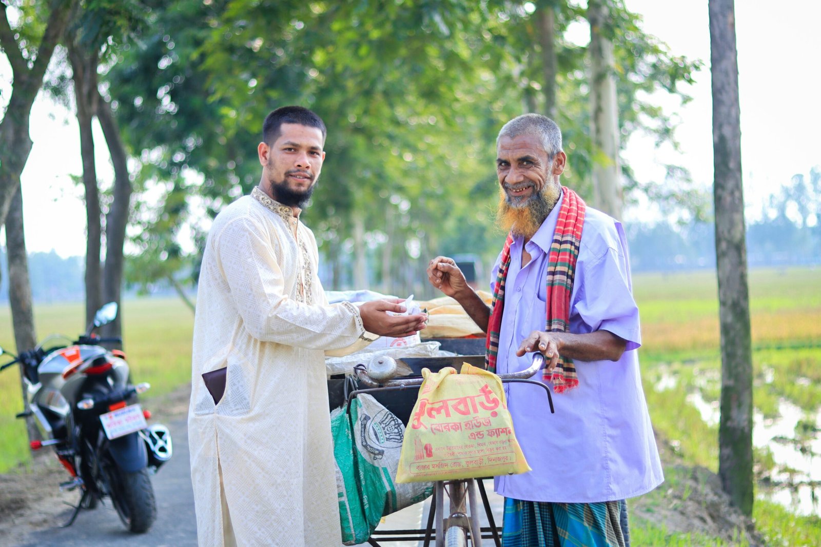 ফটো : 06